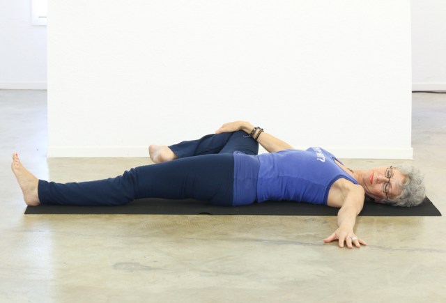 Energy Freeing Pose + Twist/Apanasana+Jathara Parivartanasana 